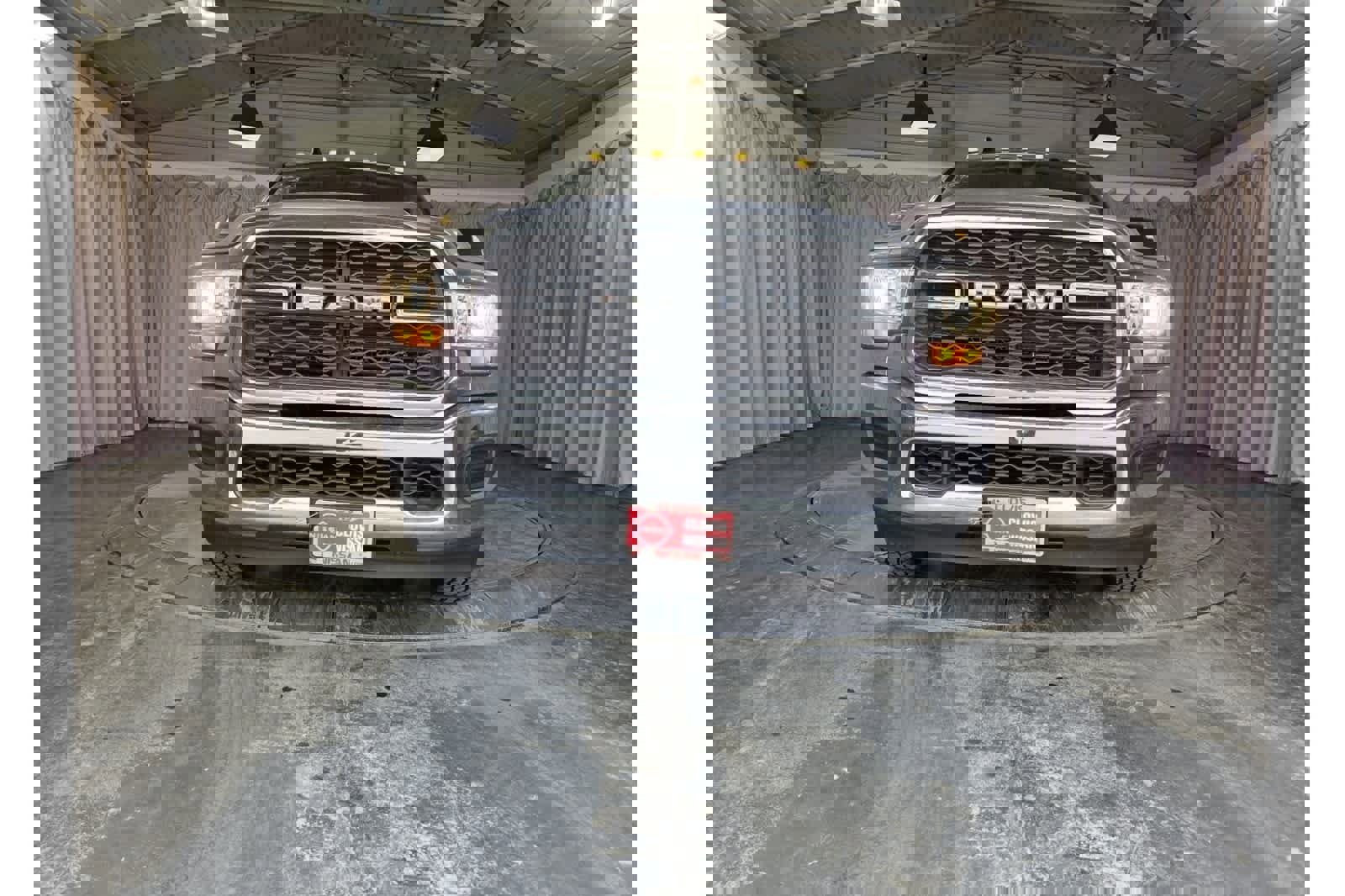 Used 2019 RAM 2500 Tradesman w/ Chrome Appearance Group image 10