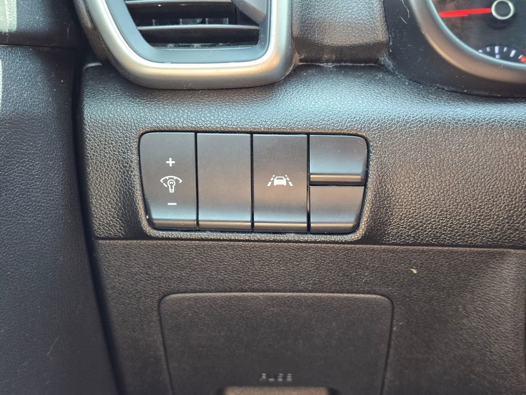Certified 2022 Kia Sportage LX AWD/4WD image 17