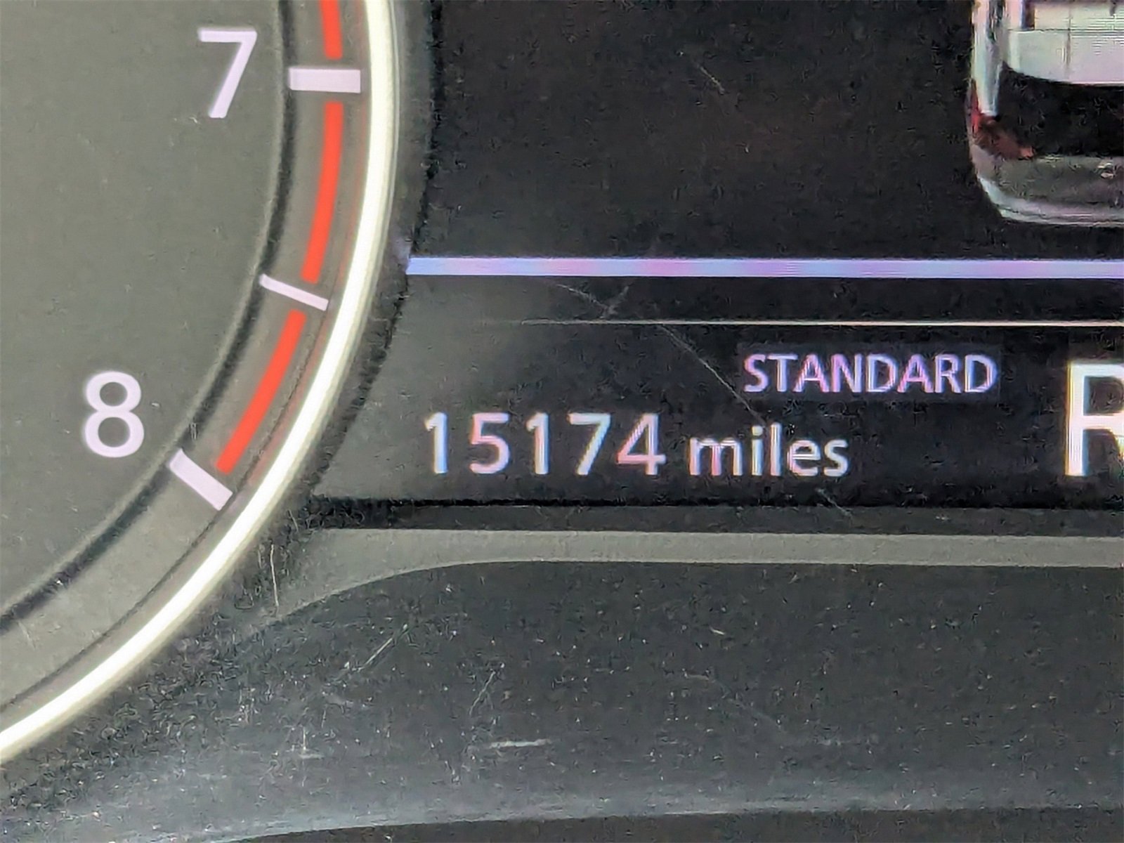 Used 2025 Nissan Rogue S image 29