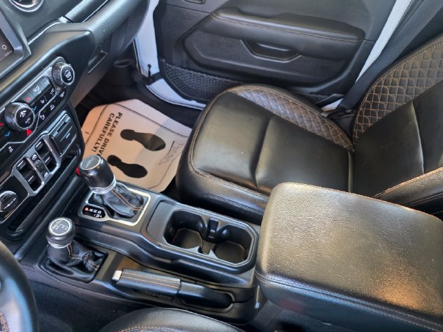 Used 2023 Jeep Gladiator Overland AWD/4WD image 28