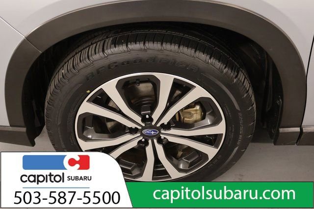 Used 2019 Subaru Forester Limited w/ Popular Package #3 image 9
