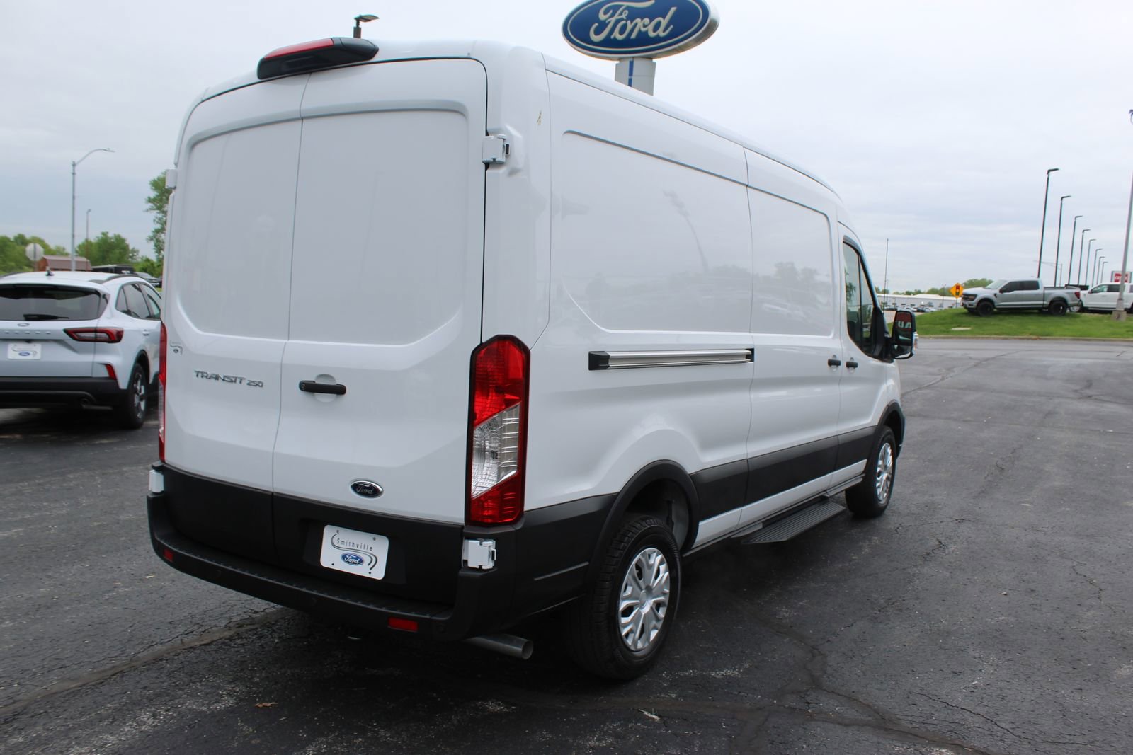 New 2025 Ford Transit 250 148 Medium Roof w/ Load Area Protection Package image 6