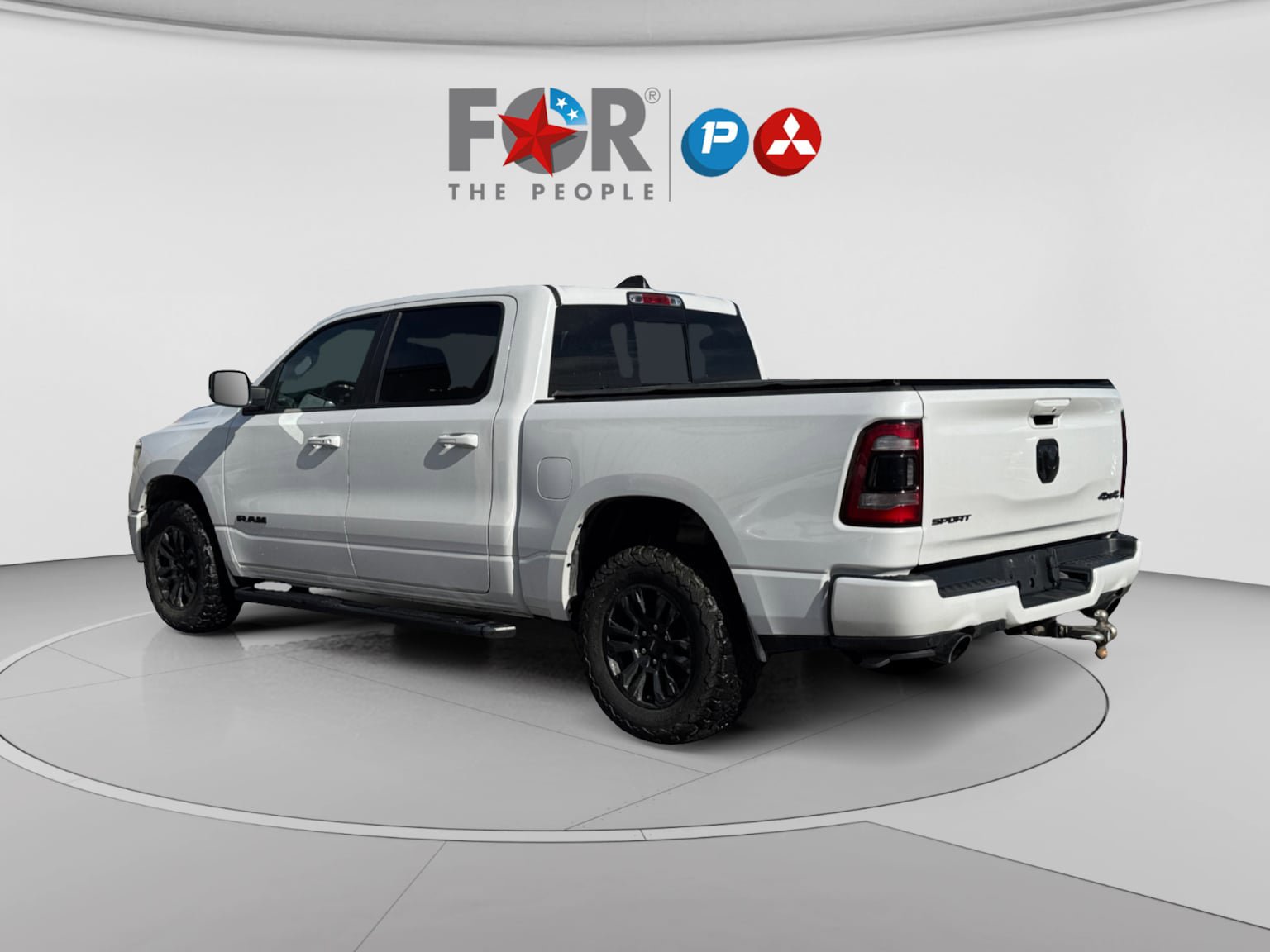 Used 2019 RAM 1500 Sport w/ Level 2 Equipment Group AWD/4WD image 3