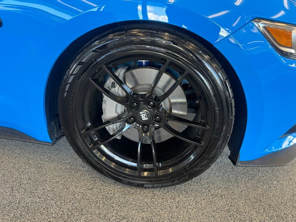 Used 2017 Ford Mustang GT w/ Black Accent Package image 17