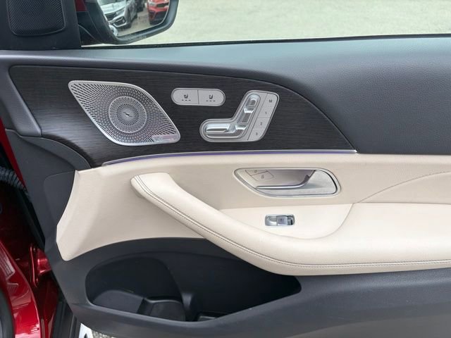 Used 2020 Mercedes-Benz GLS 450 4MATIC image 9