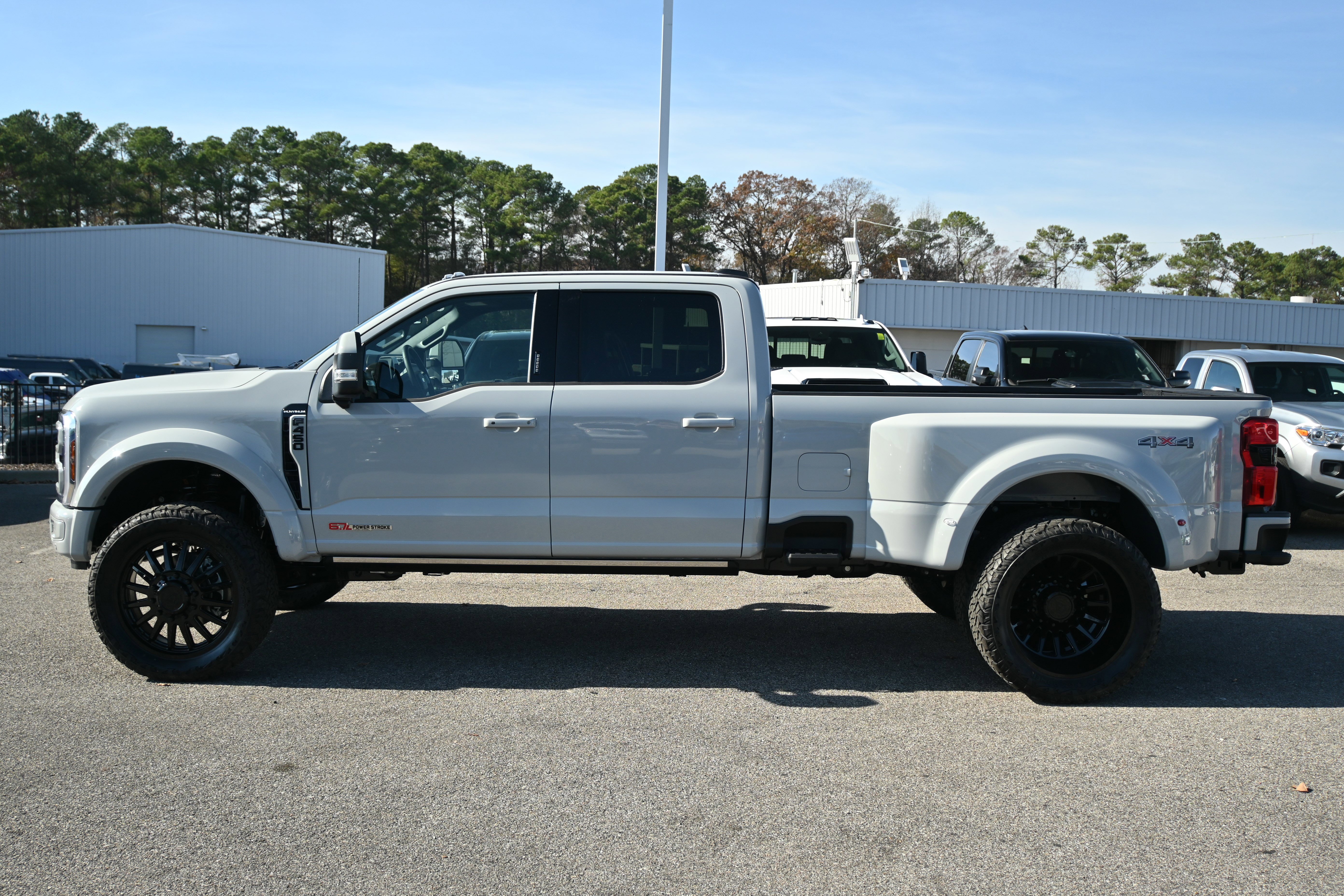 Used 2026 Ford F450 Platinum image 10