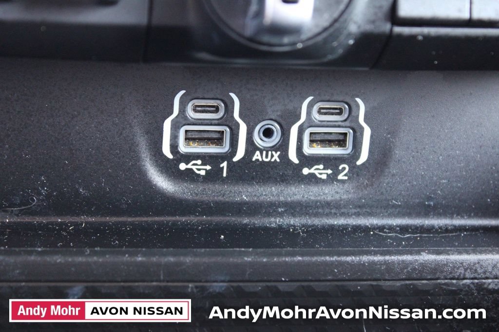Used 2023 RAM 1500 Laramie AWD/4WD image 40