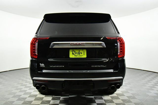 Used 2021 GMC Yukon XL Denali image 12
