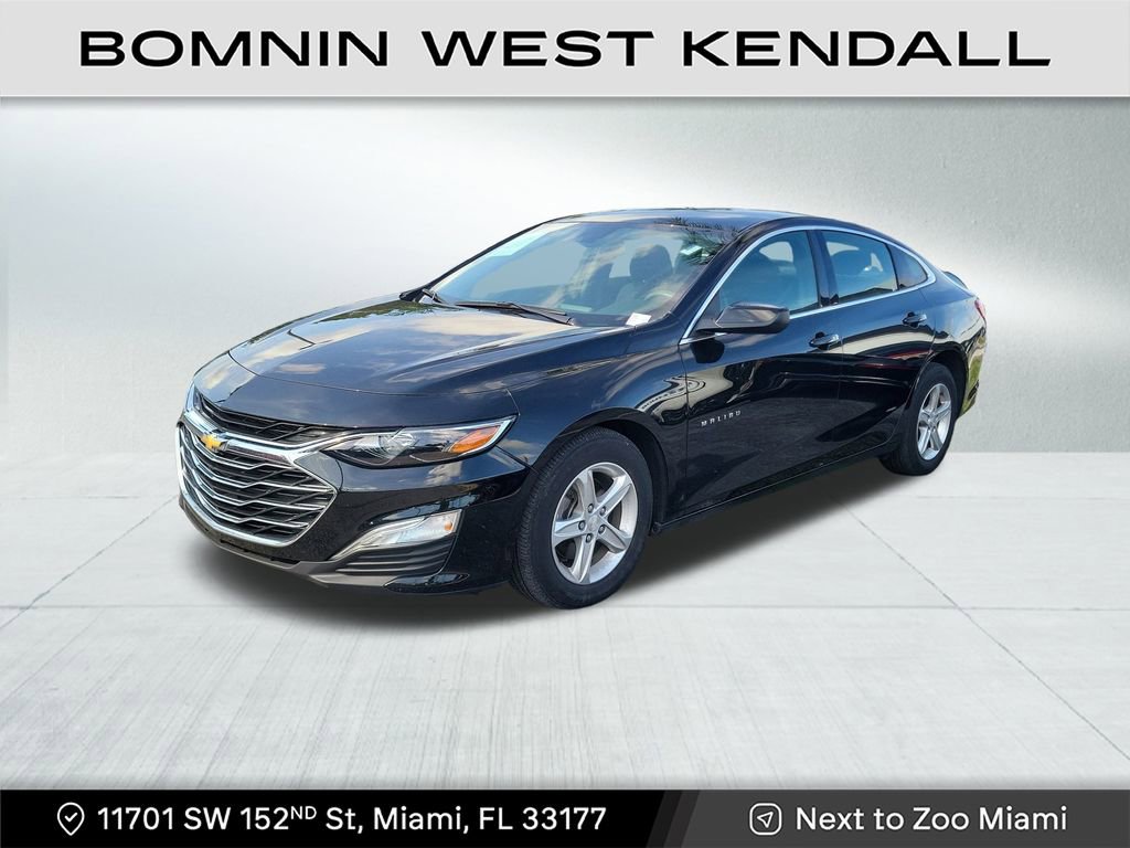 Used 2024 Chevrolet Malibu LS image 3