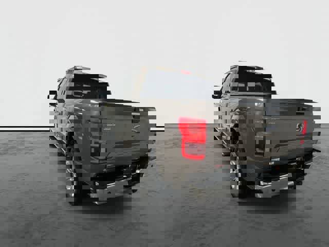 Used 2018 Ford F150 XLT w/ Equipment Group 302A Luxury image 2