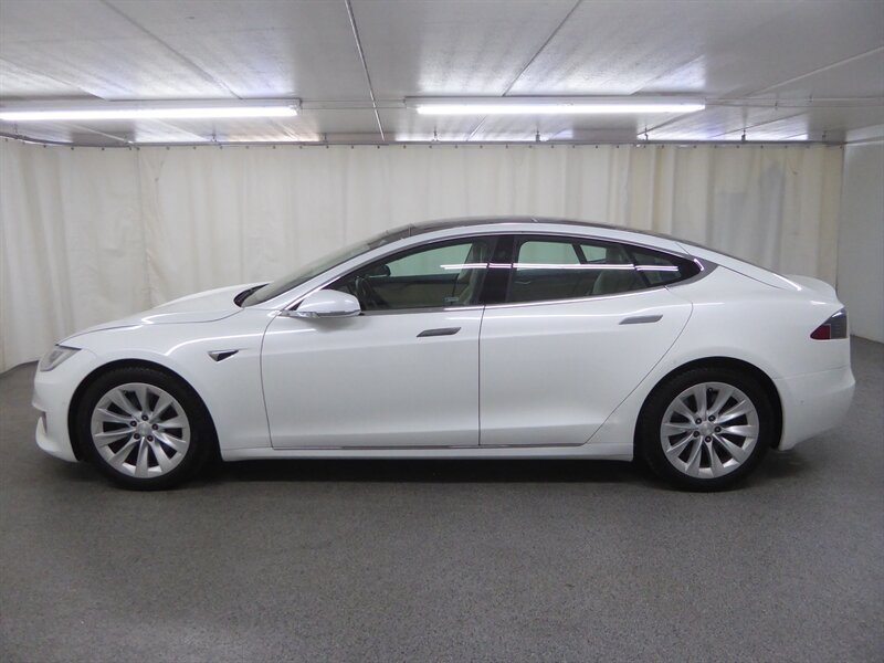 Used 2018 Tesla Model S 100D AWD/4WD image 4