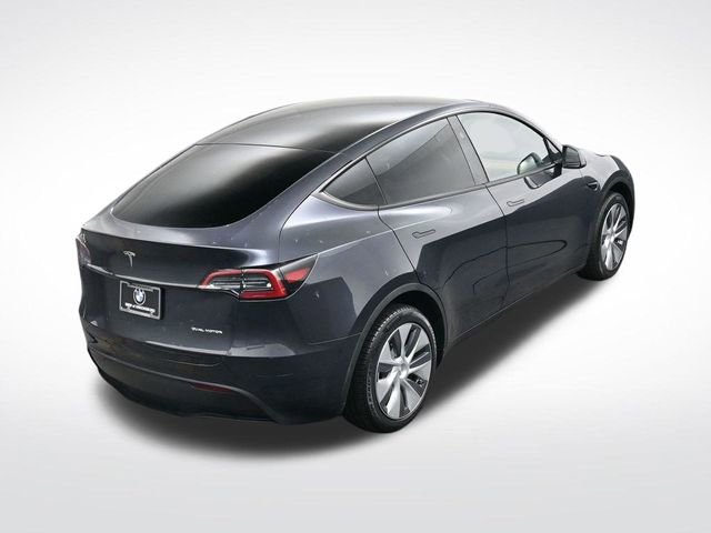 Used 2024 Tesla Model Y Long Range image 21