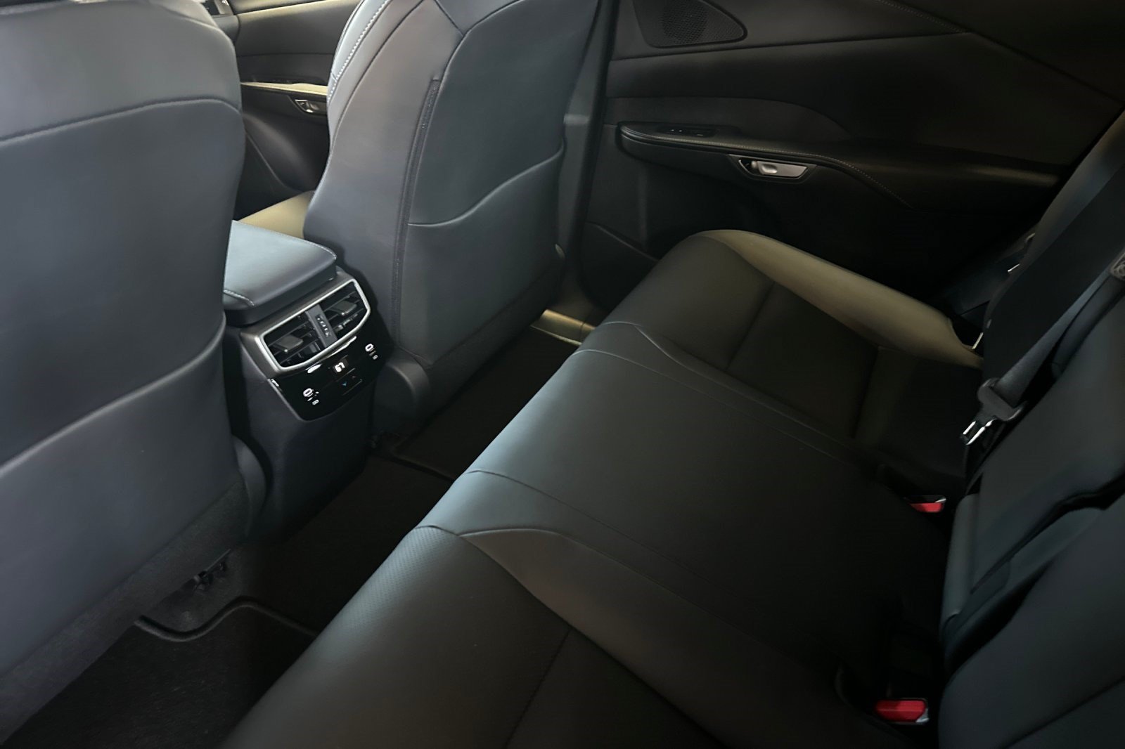 New 2026 Lexus RX 350h AWD/4WD image 21