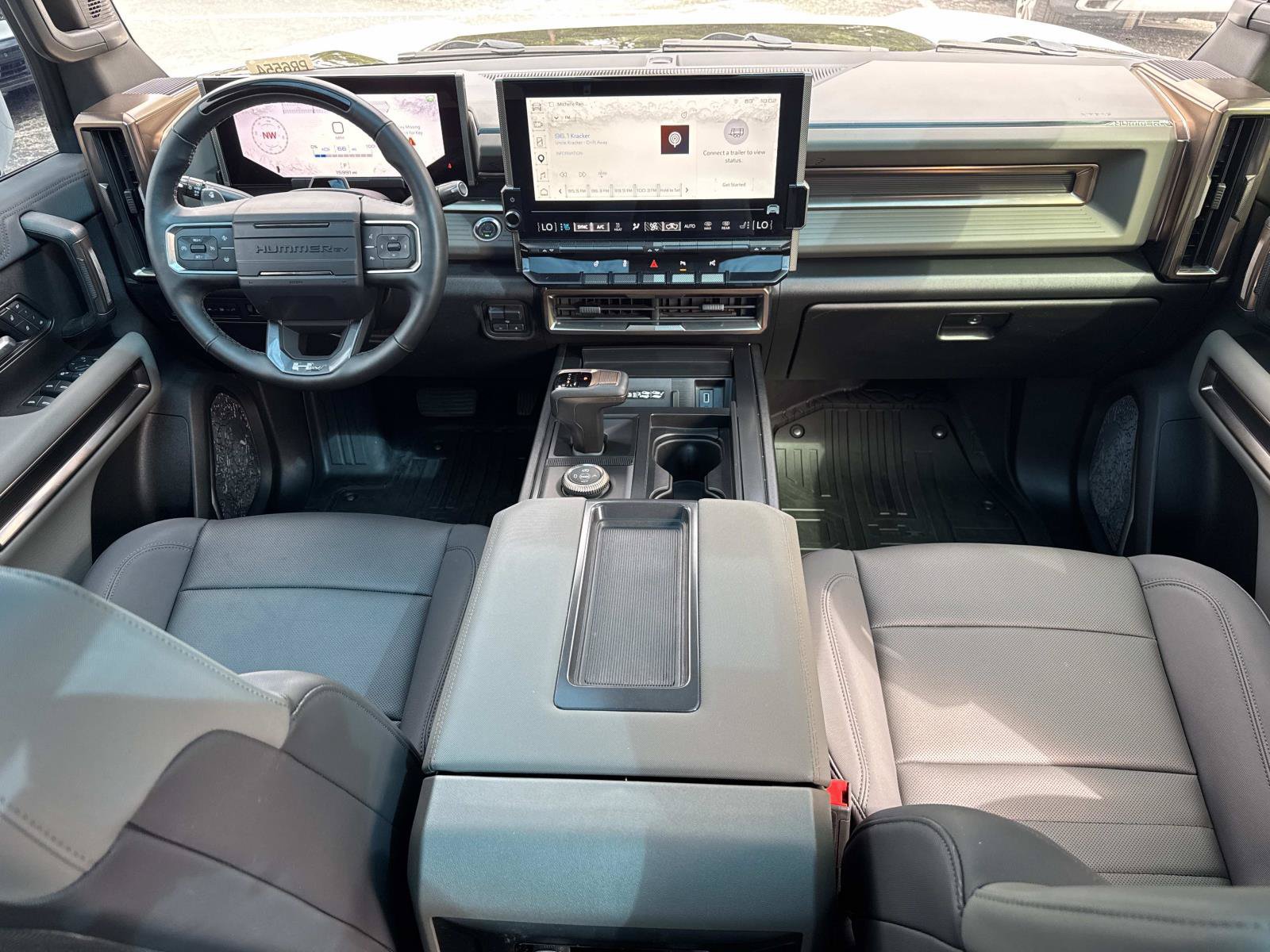 Used 2025 GMC Hummer EV 2X AWD/4WD image 28