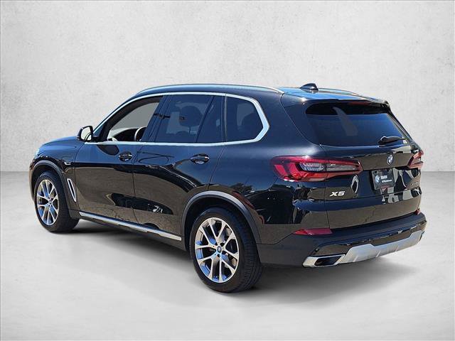 Used 2022 BMW X5 xDrive45e w/ Climate Comfort Package AWD/4WD image 8
