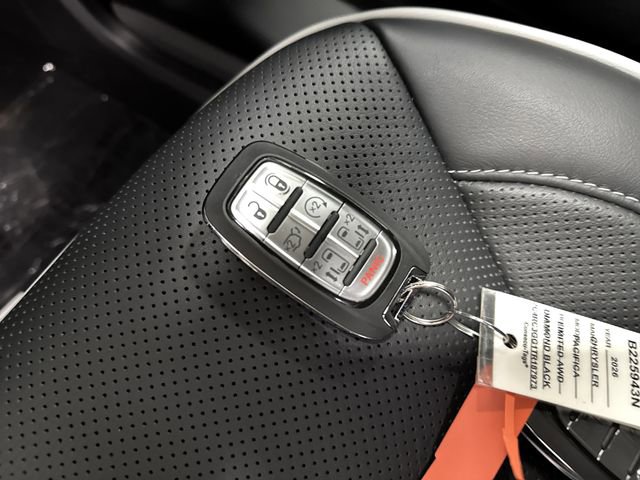 New 2026 Chrysler Pacifica Limited w/ S Appearance Package image 28