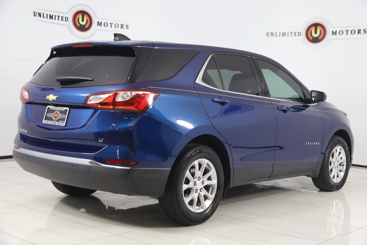 Used 2020 Chevrolet Equinox LT FWD image 3