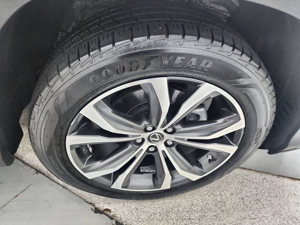 Used 2018 Lexus RX 350 FWD w/ Premium Package image 38