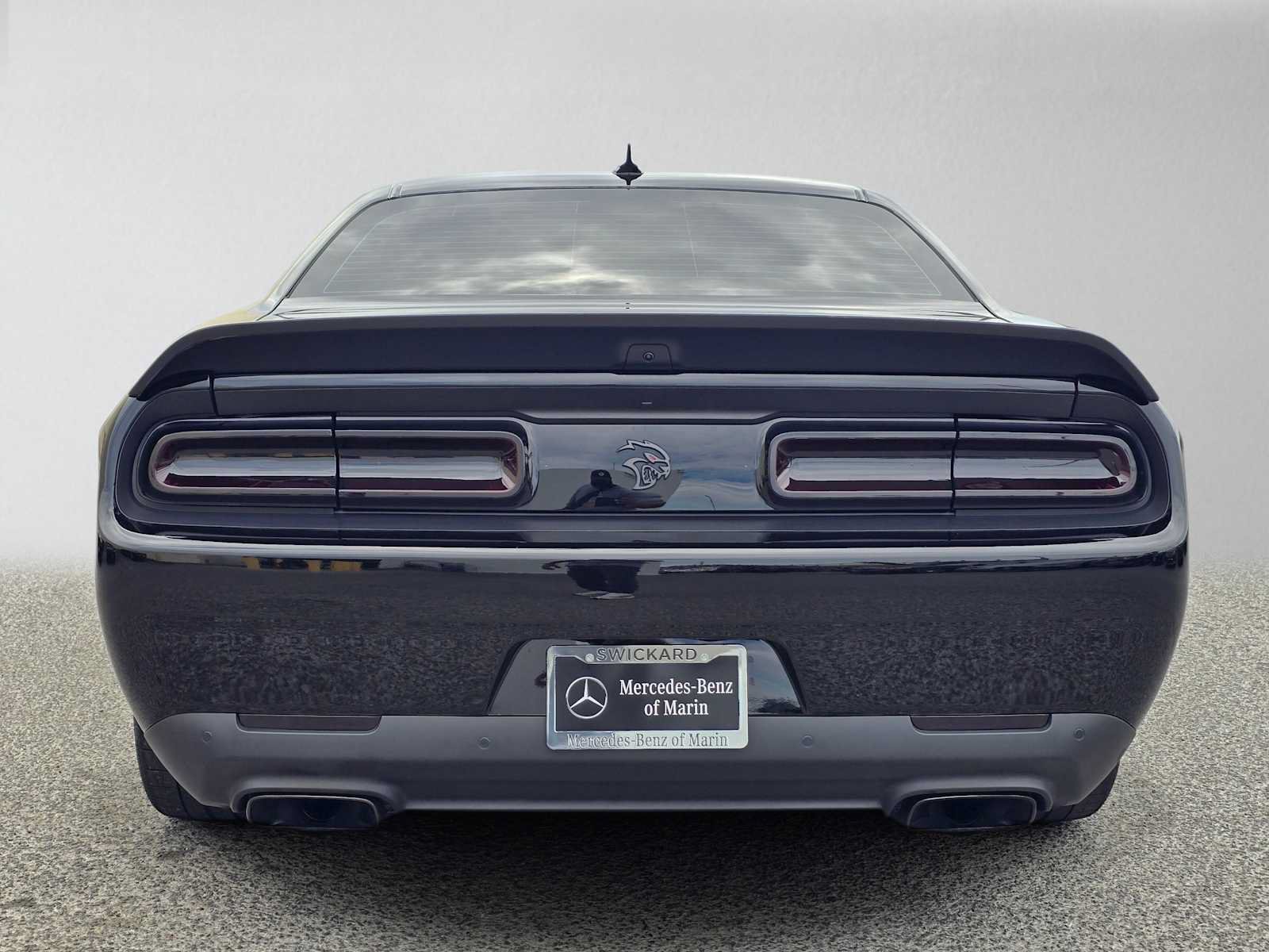 Used 2022 Dodge Challenger SRT Hellcat RWD image 4