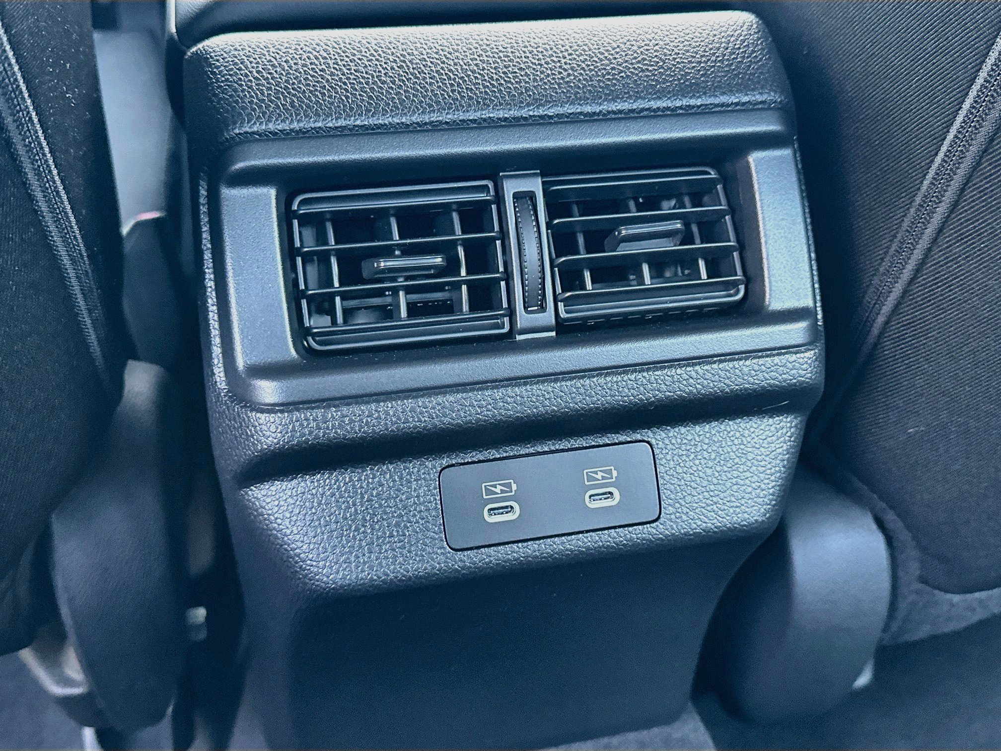 Used 2025 Honda Accord LX image 17