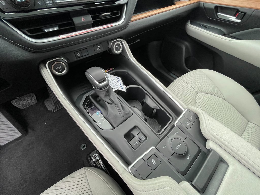 New 2026 Toyota Grand Highlander Limited image 11