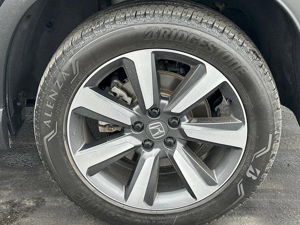 Used 2023 Honda Pilot Touring image 34