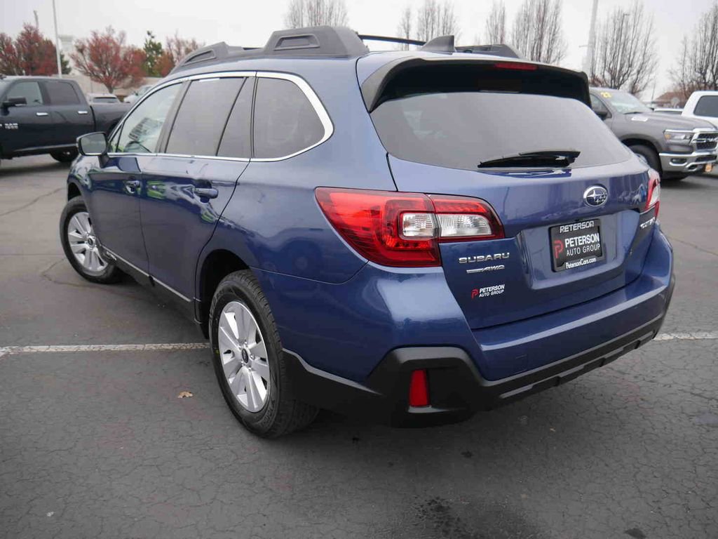 Used 2019 Subaru Outback 2.5i Premium image 19