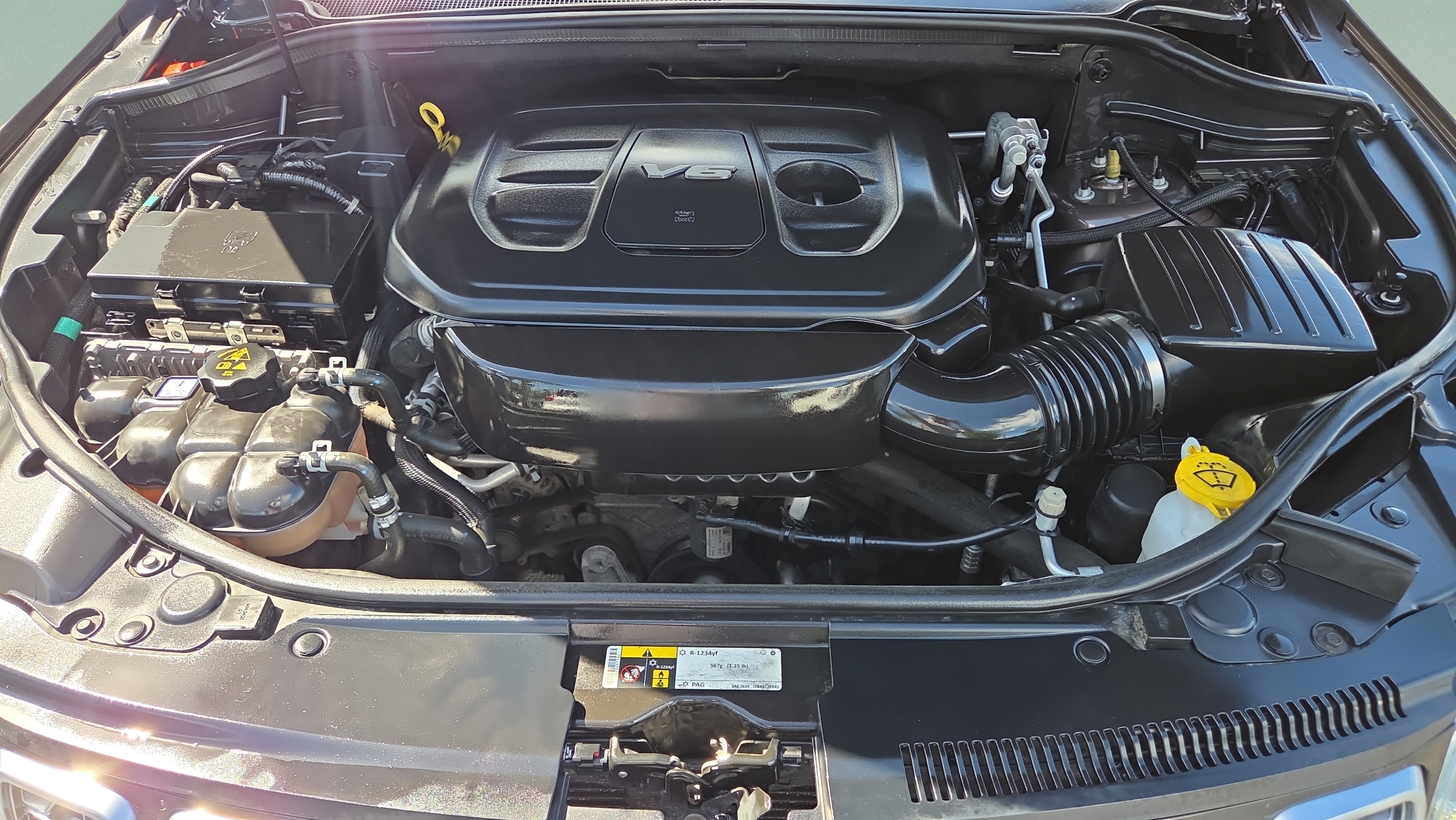 Used 2018 Jeep Grand Cherokee Summit w/ Platinum Series Group AWD/4WD image 19