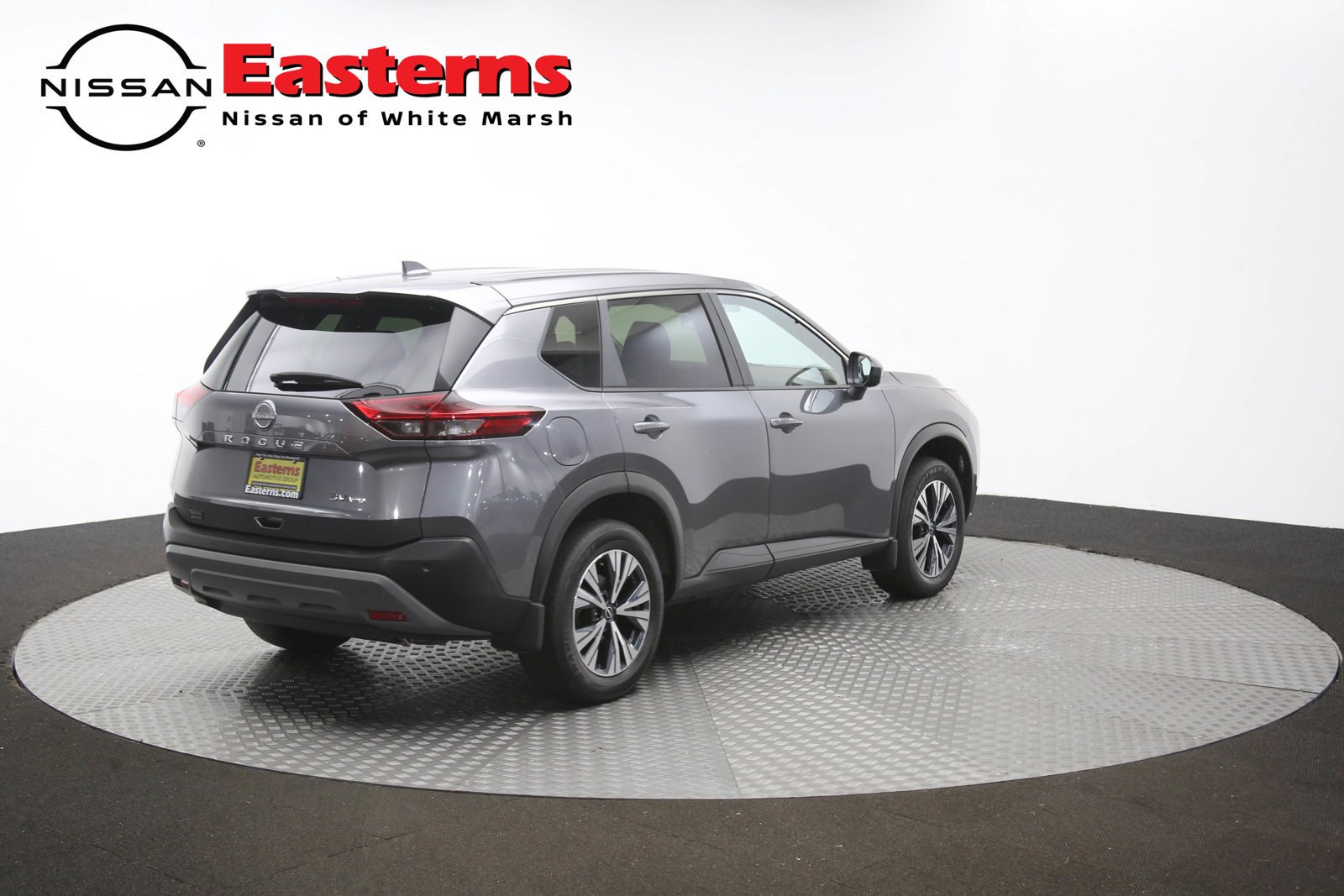 Used 2023 Nissan Rogue SV AWD/4WD image 36
