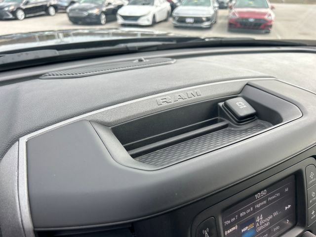 Used 2024 RAM 2500 Tradesman w/ Chrome Appearance Group image 26