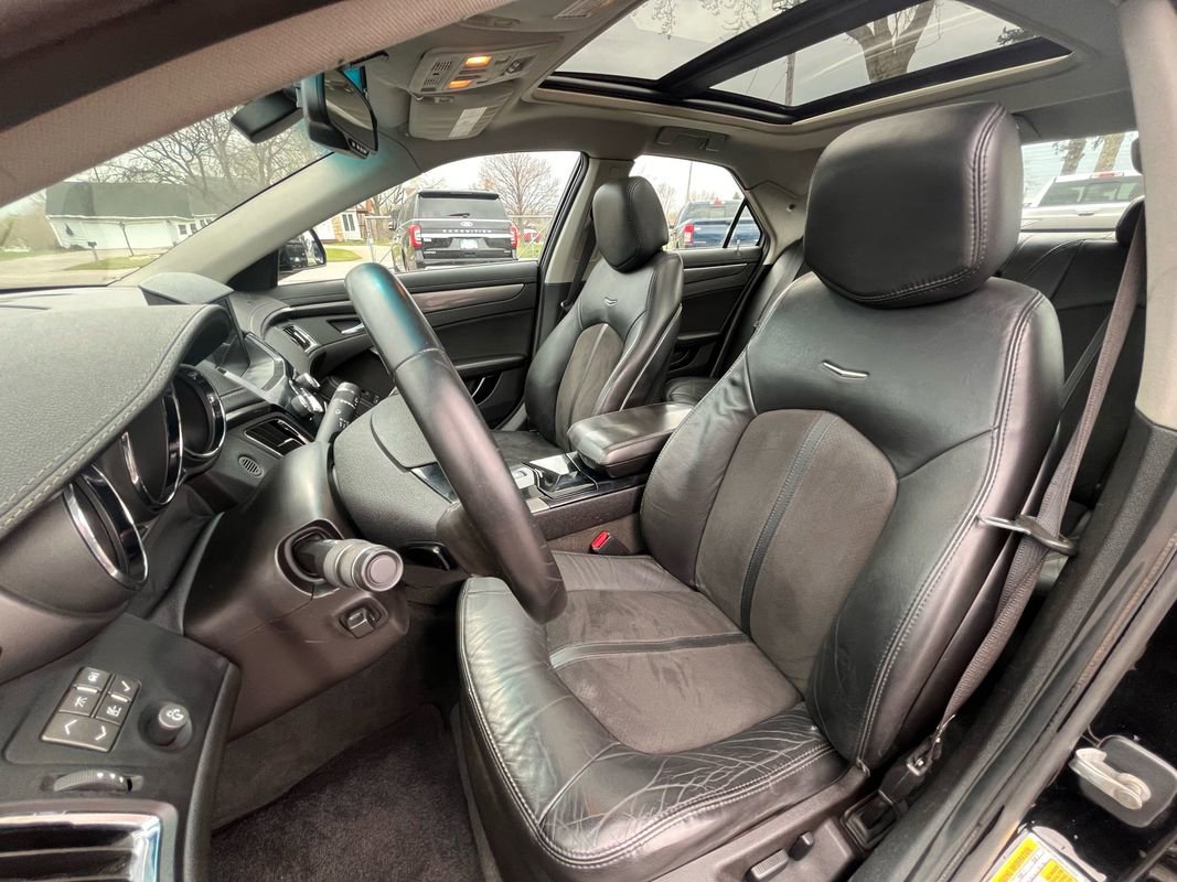 Used 2009 Cadillac CTS V image 24