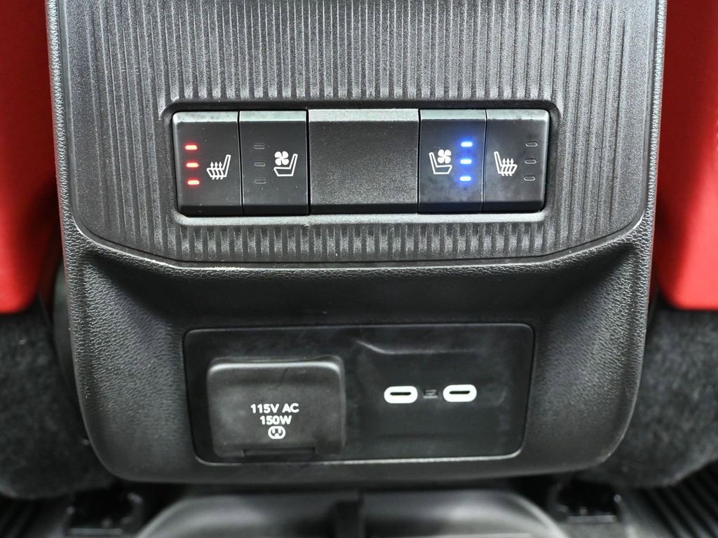 Used 2025 Jeep Wagoneer S Launch Edition image 44