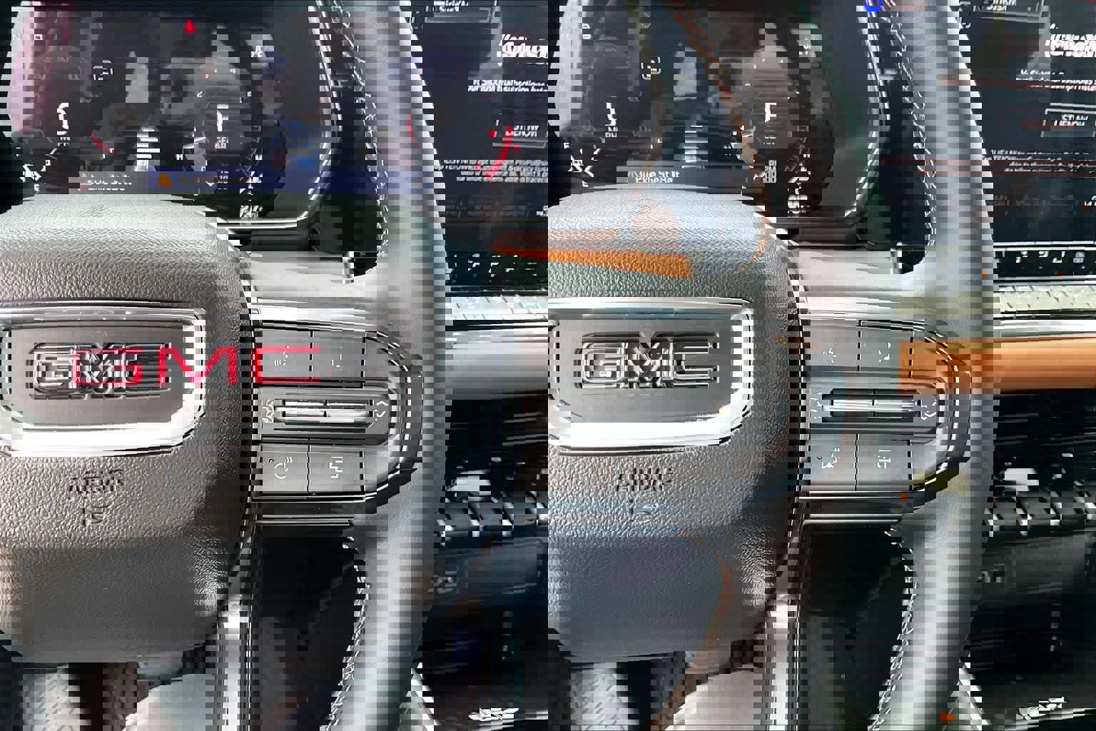 Used 2026 GMC Canyon AT4 w/ Technology Plus Package image 48