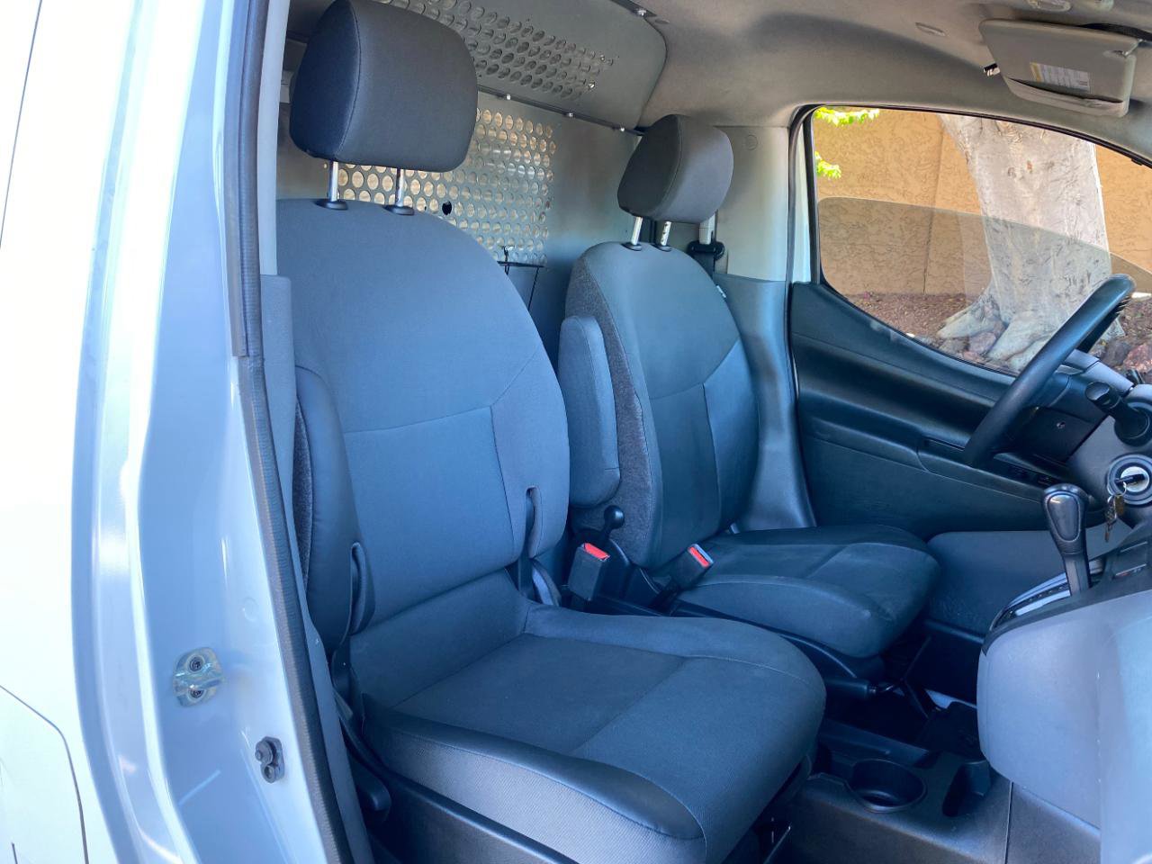 Used 2018 Nissan NV200 SV FWD image 37