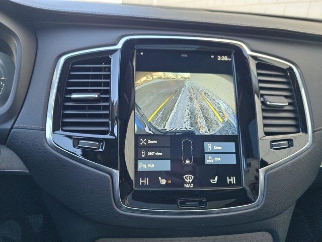 Used 2022 Volvo XC90 T8 Inscription image 45