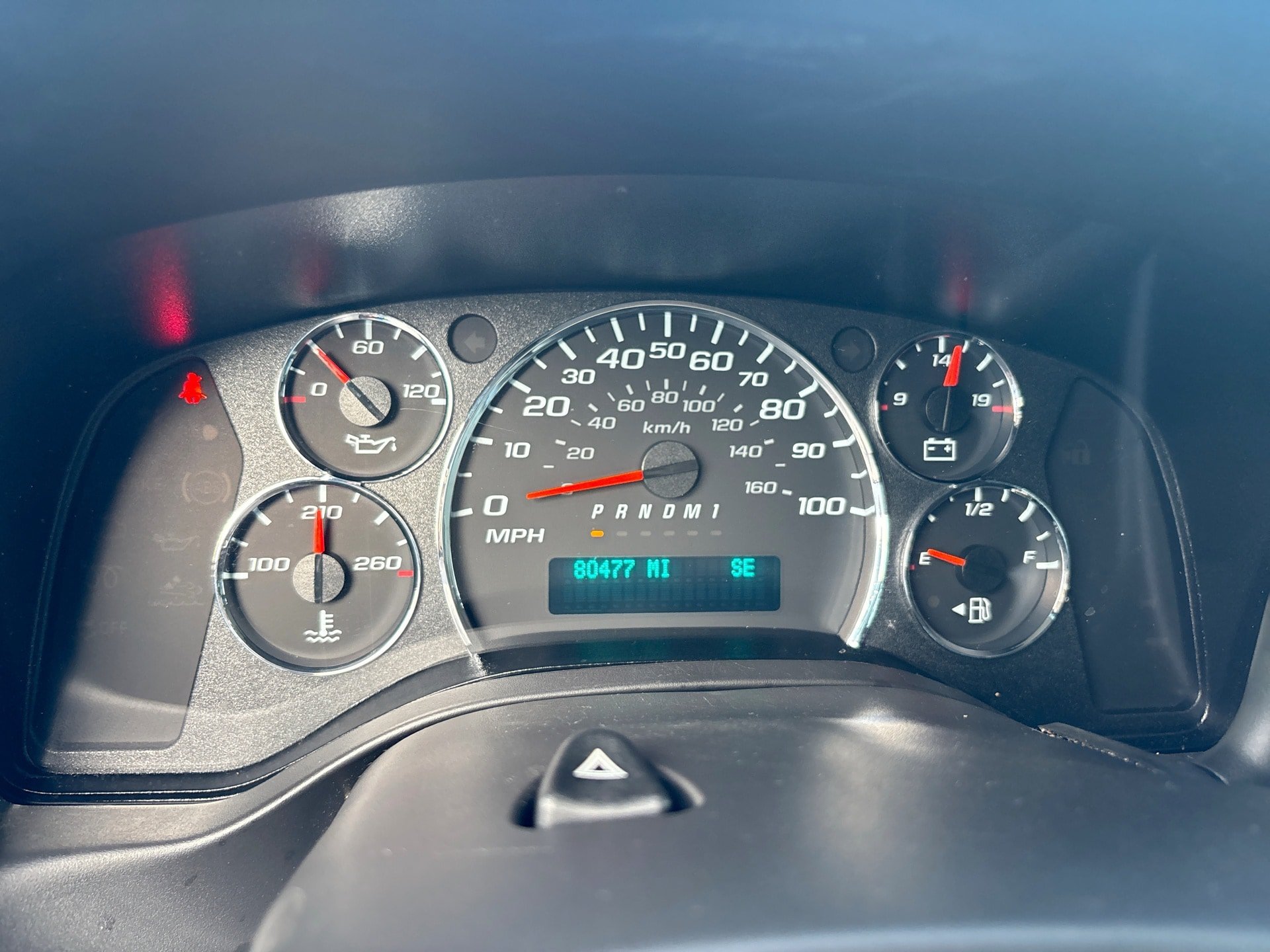 Used 2023 Chevrolet Express 3500 Extended w/ Driver Convenience Package RWD image 10