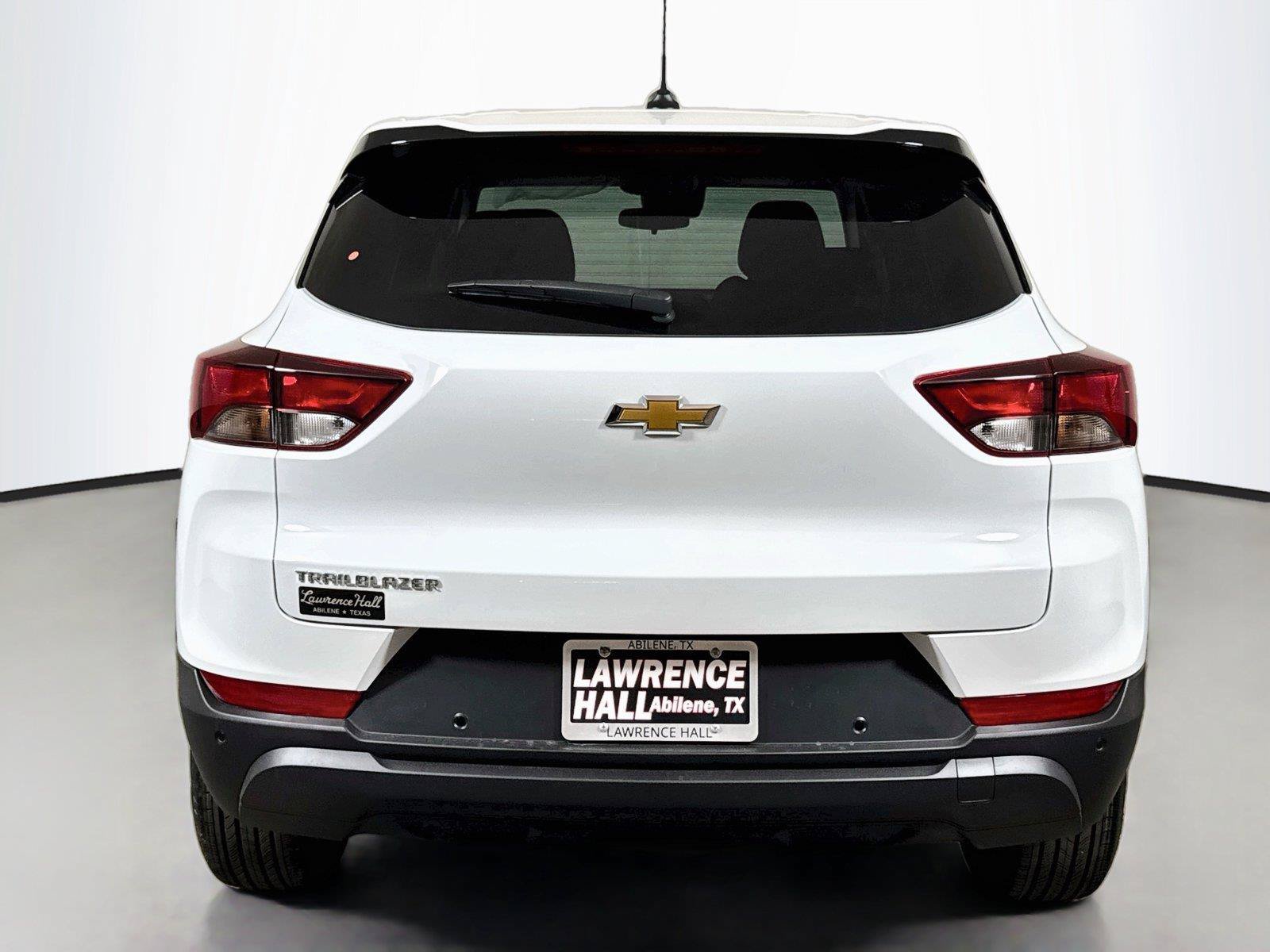 New 2026 Chevrolet TrailBlazer LS w/ LS Convenience Package FWD image 4