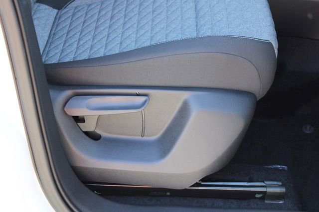 New 2026 Volkswagen Tiguan S FWD image 13