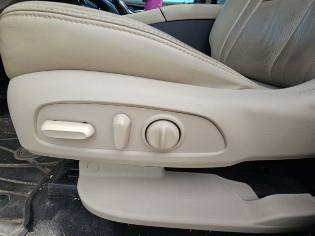 Used 2018 Buick Enclave Premium w/ Experience Buick Package AWD/4WD image 19