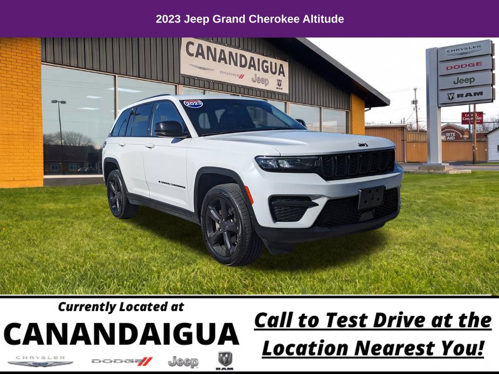 Used 2023 Jeep Grand Cherokee Altitude
