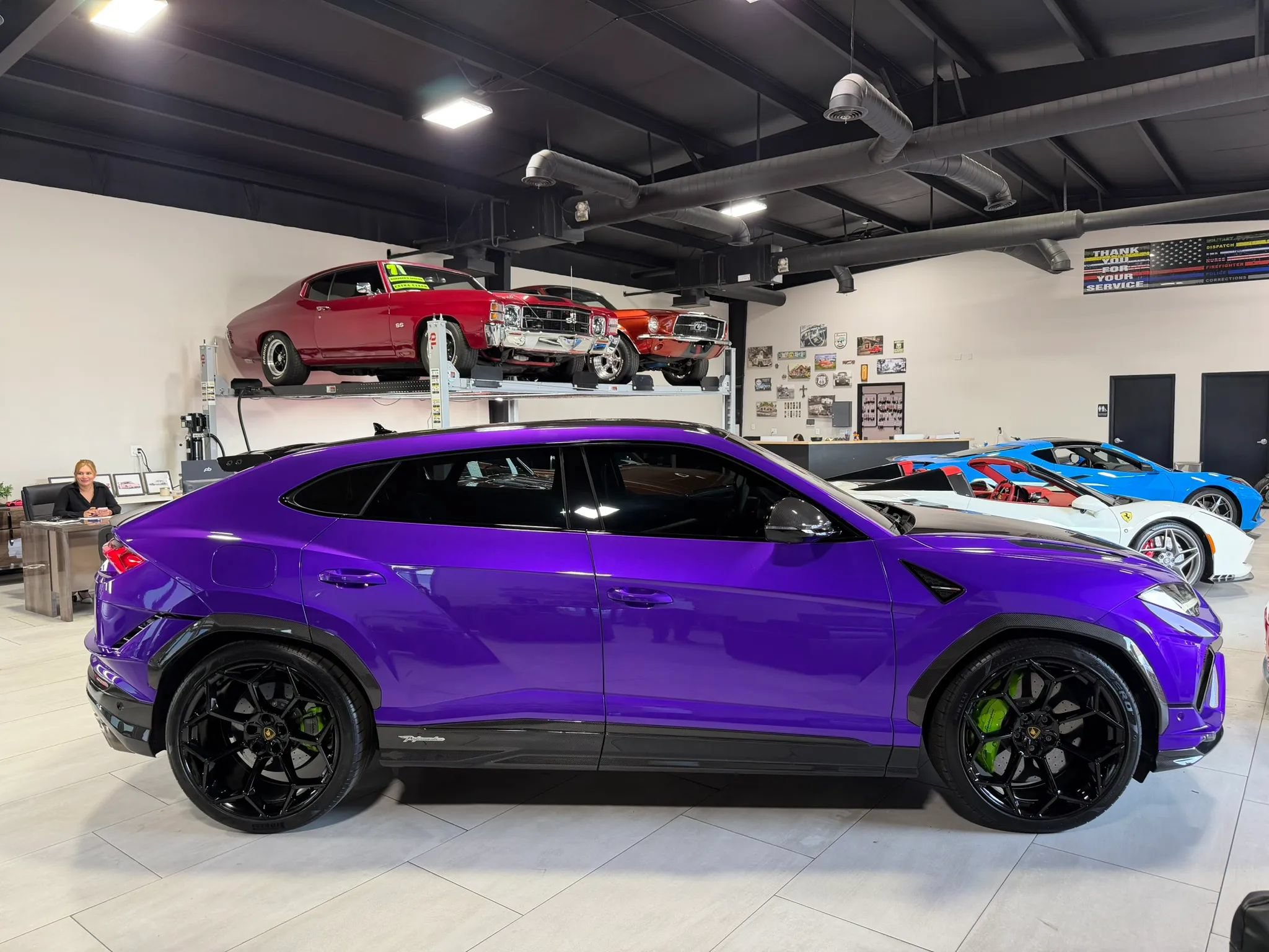 Used 2024 Lamborghini Urus Performante AWD/4WD image 16