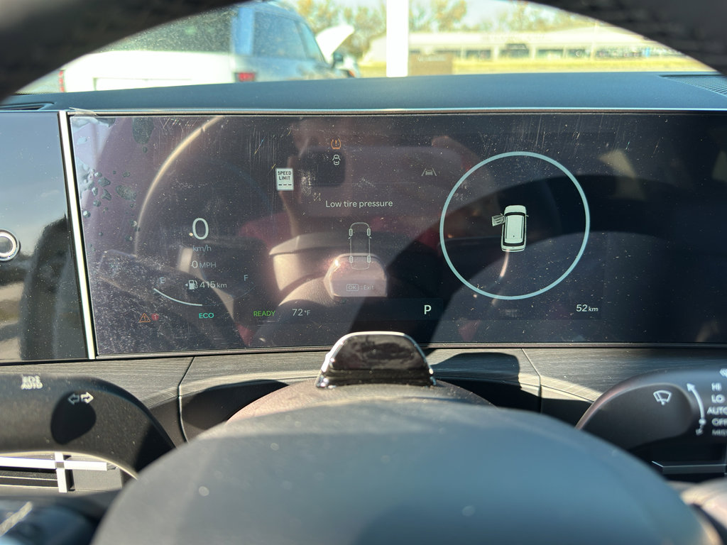 New 2025 Hyundai Santa Fe Limited image 17