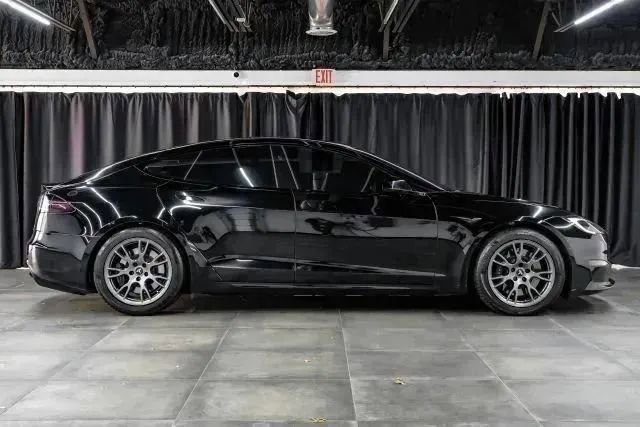 Used 2022 Tesla Model S Standard Range AWD/4WD image 10