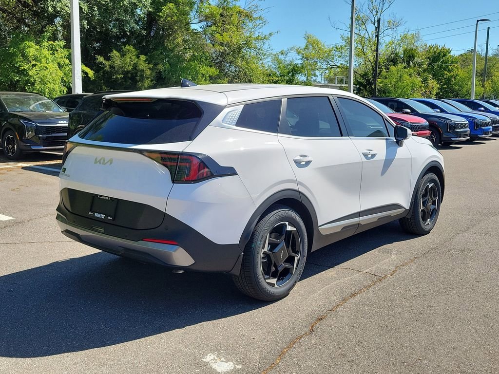 New 2026 Kia Sportage EX FWD image 6