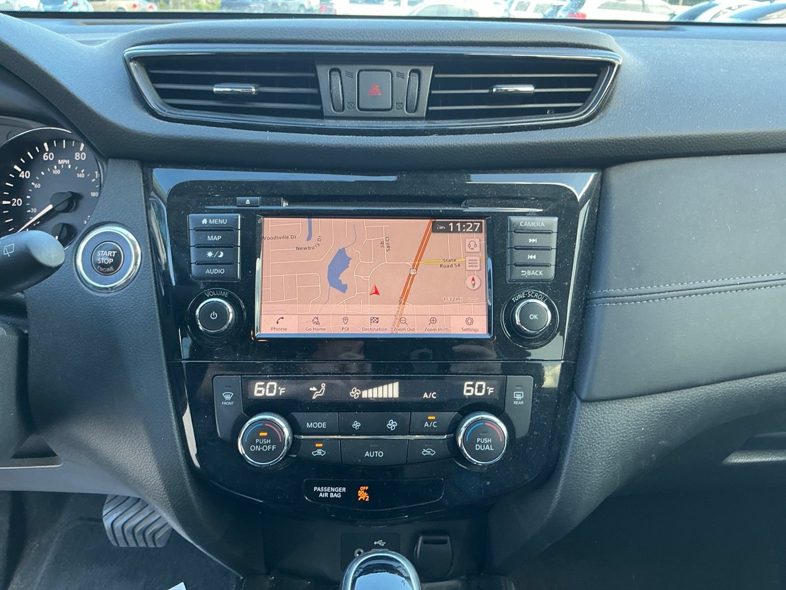 Used 2020 Nissan Rogue SL w/ Premium Package FWD image 18