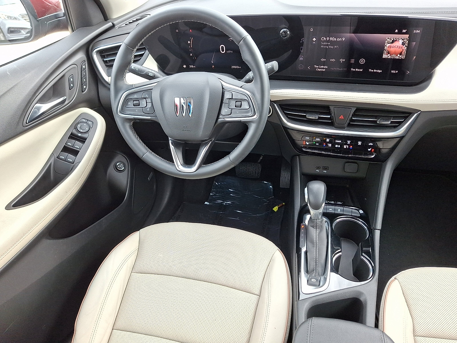 Used 2024 Buick Encore GX Avenir w/ Avenir Technology Package image 14