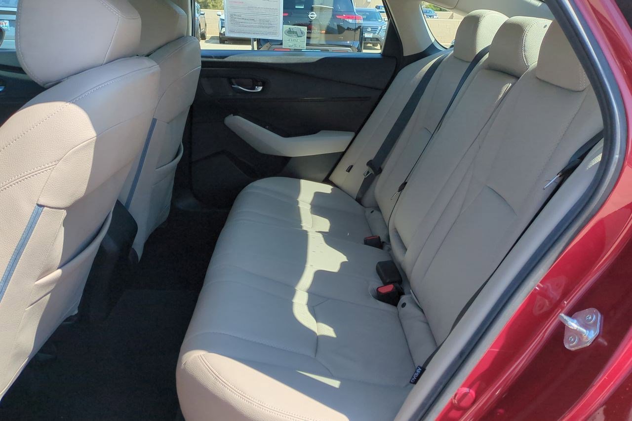 Certified 2024 Honda Accord EX image 22