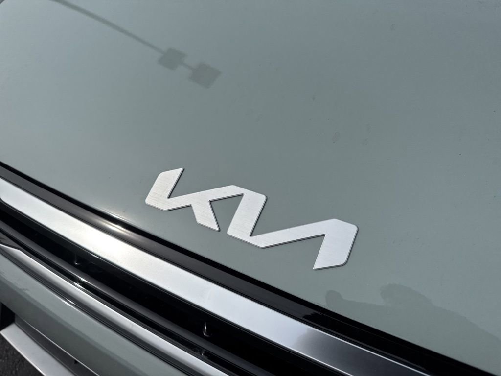 New 2025 Kia K4 EX image 3
