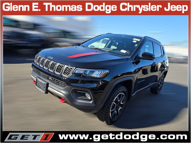 New 2026 Jeep Compass Trailhawk AWD/4WD image 3
