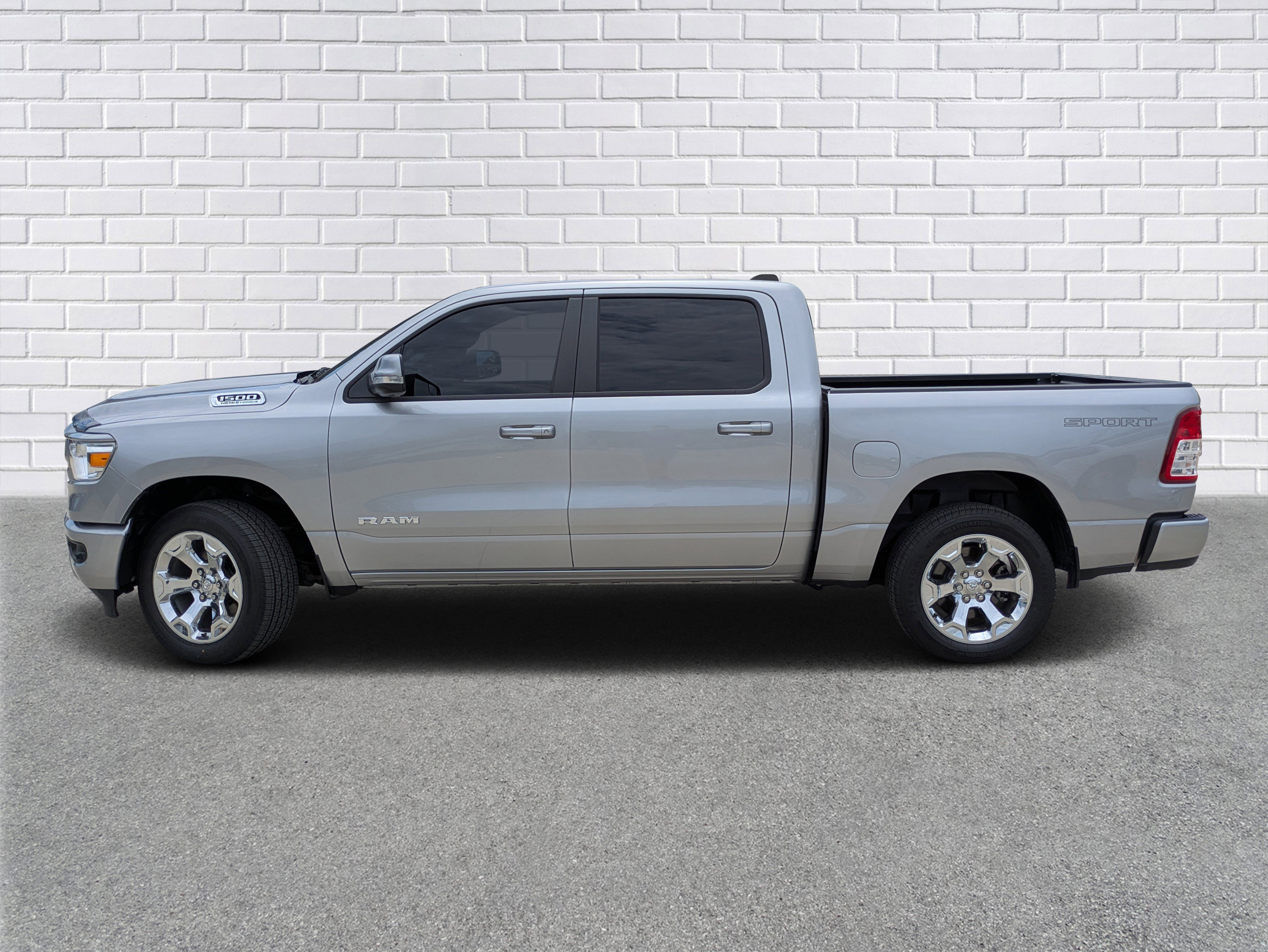 Used 2022 RAM 1500 Big Horn image 2